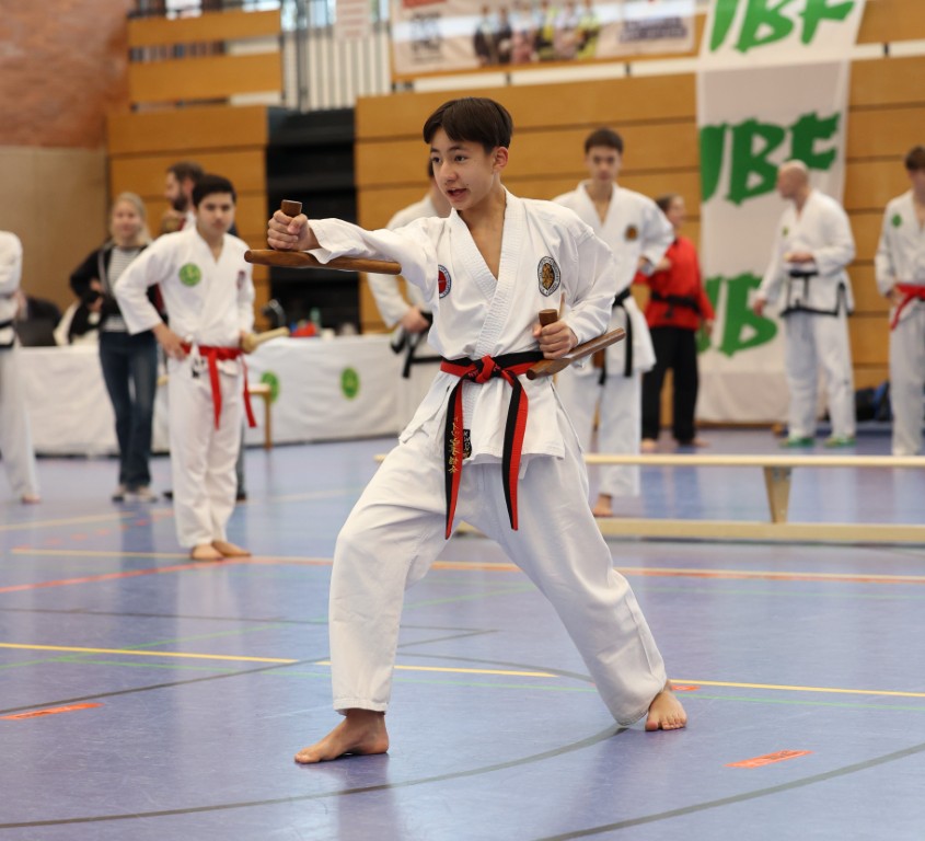 Hiroki Waffenkata (Mittel) Waffenkata